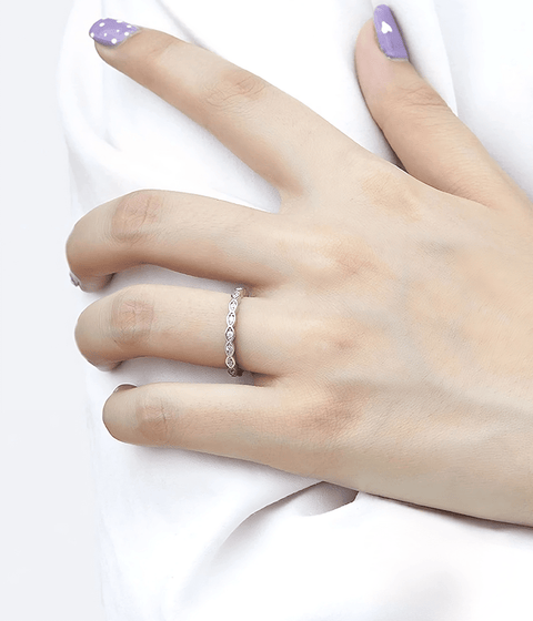 Pierścionek z moissanitem Arise