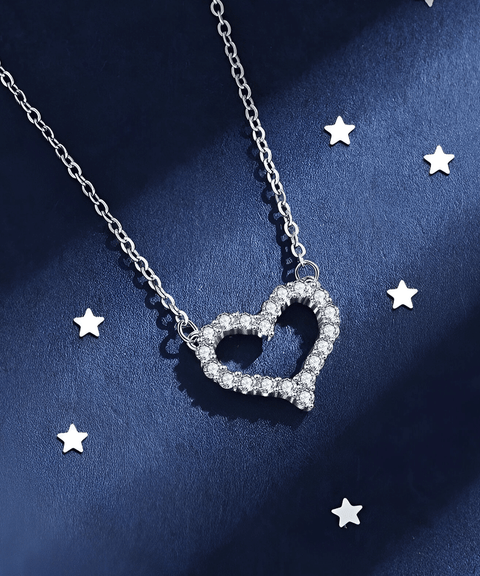 Naszyjnik z moissanitem w kształcie serca