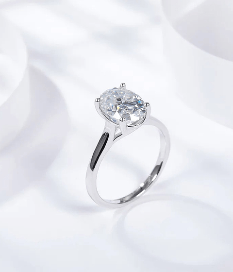 Pierścionek Moissanit Claire