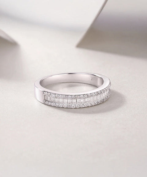 Pierścionek z moissanitem Lyra