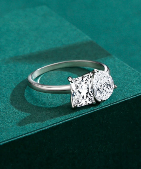 Moissanitowy pierścionek Ombre - złoty