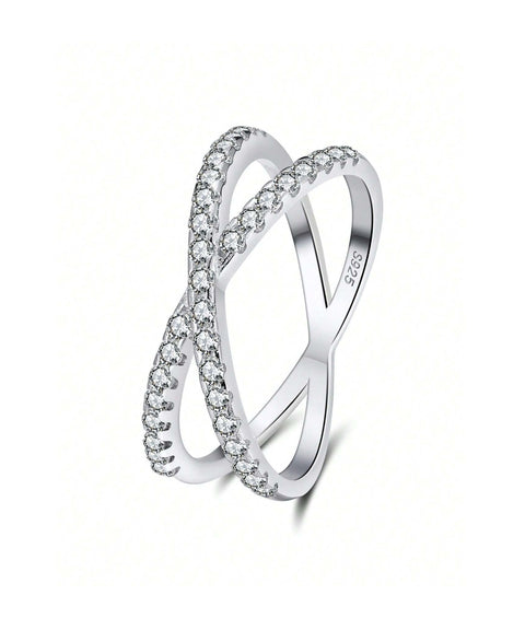 Pierścionek z moissanitem „Królowa”